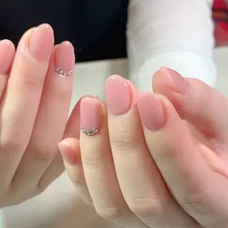 ミディアム hashimoto naoのマツエク・マツパデザイン