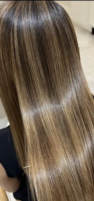 ロング 個室美容室 TOMO 美髪縮毛✨のヘアスタイル