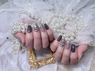 ネイル VIVIAN リサのネイルデザイン