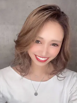 ショート カラー _WHITE 静岡店のヘアスタイル