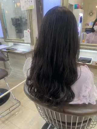 ロング カラー パーマ ヘアアレンジ kame|レイヤー / 似合わせ顔周りのヘアスタイル