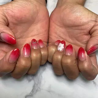 ネイル es nailのネイルデザイン