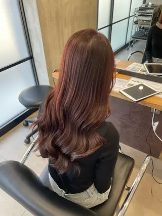 ロング 佐藤 由依/水光カラーのヘアスタイル