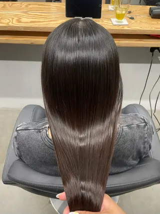 ロング ひより ／novusのヘアスタイル