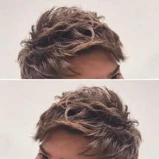 ショート パーマ メンズ 白髪ぼかしハイライト 茗荷谷駅徒歩2分のヘアスタイル