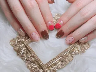 ネイル MiKi Nai池袋 長さだし得意のネイルデザイン