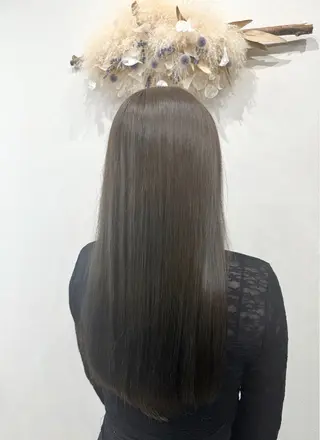 ロング カラー YUKI🕊️ / COQU.のヘアスタイル