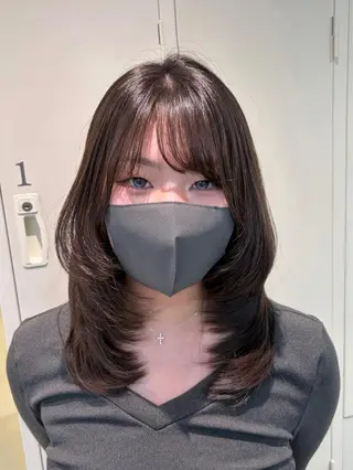 ミディアム EIGHT /SHU🩶のヘアスタイル