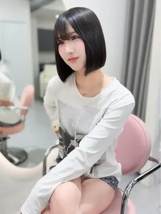 ショート カラー ヘアアレンジ 縮毛矯正🤍 盛れるボブ/ひかりのヘアスタイル