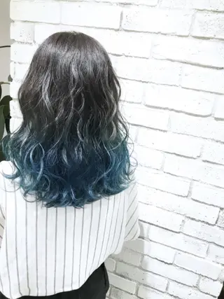 セミロング カラー パーマ ヘアアレンジ メンズ キッズ ネイル マツエク・マツパ バレイヤージュ/ 髪質改善/渡邉悟🌱のヘアスタイル