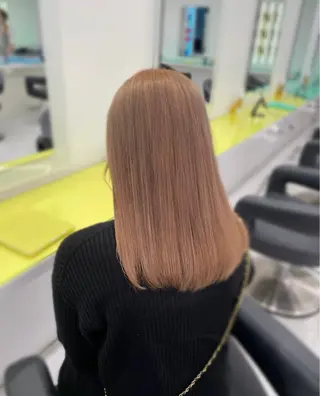 ロング 艶髪ハイトーンカラー 渋谷🎀ririkaのヘアスタイル