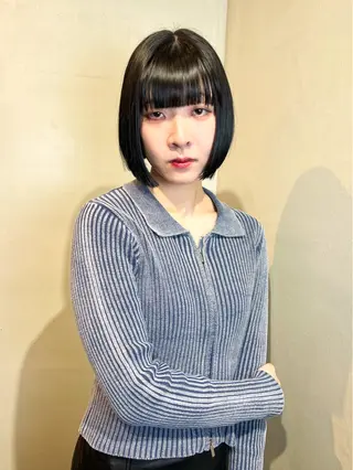 ショート カラー Aya/四条烏丸/ インナーカラーのヘアスタイル