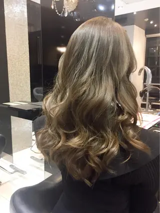 ロング カラー natsu fujinoのヘアスタイル