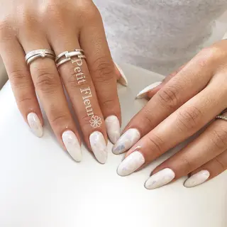 ネイル Petit Fleur所属・青柳 亜梨奈のマツエク・マツパデザイン