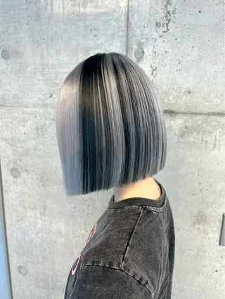 カラー 🦋ハイトーン×ア レンジ💫Leenaのヘアスタイル