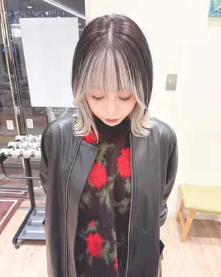 ミディアム カラー ケアブリーチ 坪井佑樹のヘアスタイル