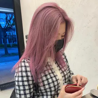 ロング カラー DEAN ISLA 大人レイヤーカットのヘアスタイル