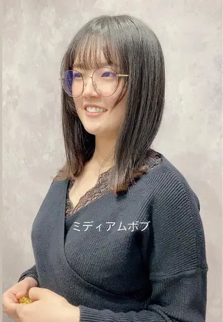ミディアム カラー ヘアアレンジ 🥀暖色韓国ヘア💕 保科侑花のヘアスタイル