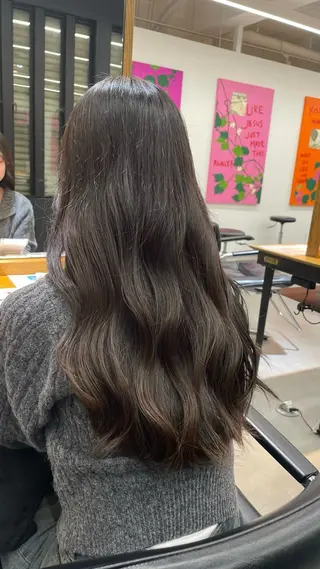 ロング 柏サニーズ🌻 飯田栞奈のヘアスタイル