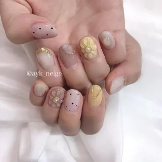 ネイル n'eige nail所属・大谷 綾香のネイルデザイン