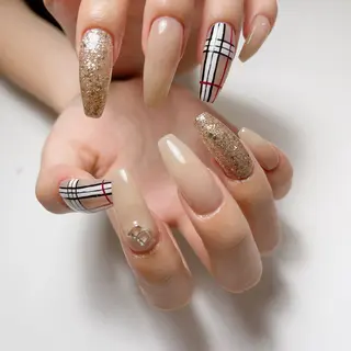 ネイル Nailsalon Lebelのネイルデザイン