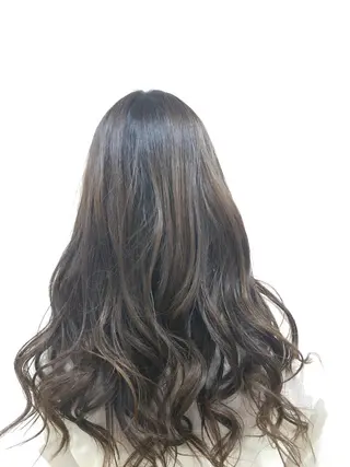 カラー 髪質改善特化 赤塚雄輝のヘアスタイル