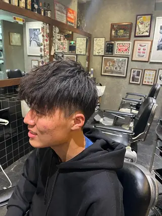 ショート 大西 完弥のヘアスタイル