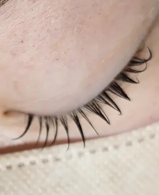 マツエク・マツパ Bijou. 【junjun.】のネイルデザイン