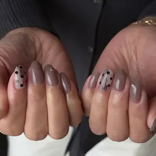 ネイル 藤村 美玖のネイルデザイン