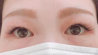 マツエク・マツパ Oshima Shizukaの眉毛・アイブロウイメージ