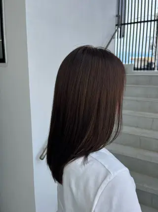 カラー 宇座 杏音のヘアスタイル