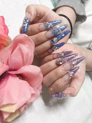 ロング ネイル 《LB》ラブリエ Nail&eyeのマツエク・マツパデザイン