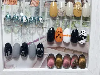 ネイル Elegant beautyルイのネイルデザイン