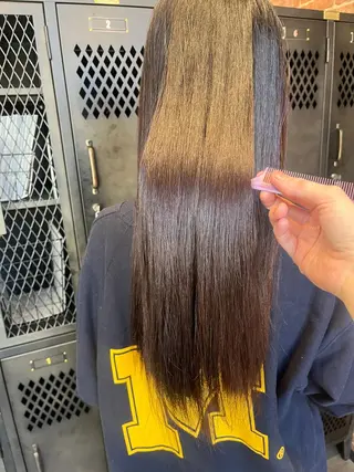 ロング カラー パーマ ヘアアレンジ メンズ キッズ ネイル マツエク・マツパ アイブロウ 久木原 ゆりのヘアスタイル