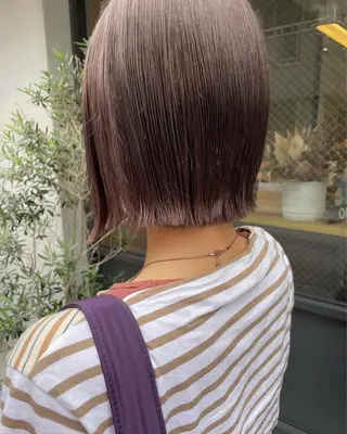 ショート 暖色カラー🍊 ボブ🌿顔周りcutのヘアスタイル