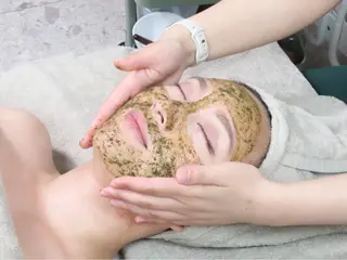 REVITA所属・🆕ハーブピーリング 肌育成のリヴィタのエステ・リラクイメージ