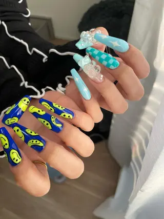 ロング ネイル YUNA FUKUDAのネイルデザイン