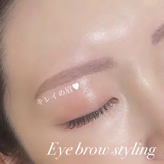 アイブロウ AYAKA Lamuleeyeのマツエク・マツパデザイン