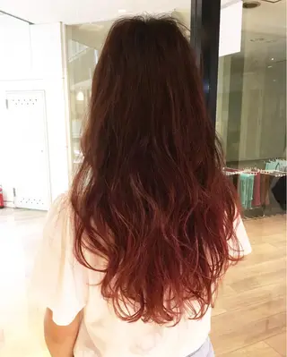 ロング 國村 優のヘアスタイル