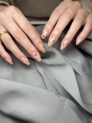 ネイル 高木 維麗絲のネイルデザイン