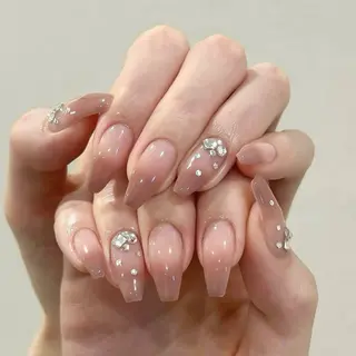 ネイル T&Bネイル 多喜日向のネイルデザイン