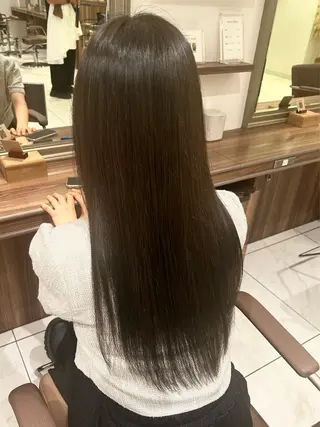 ロング 長田 有加のヘアスタイル