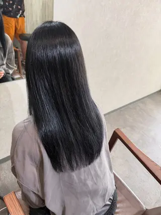 ロング カラー Bish Yanaのヘアスタイル