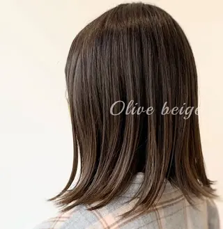 ミディアム カラー HIQU ROOM 💫yuka.のヘアスタイル