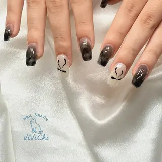 ネイル ViViChi 梨帆のネイルデザイン