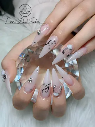 ネイル Lumi Shinokuboのネイルデザイン