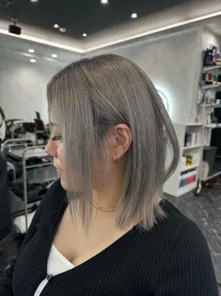 ショート カラー LOHAS Kanaのヘアスタイル