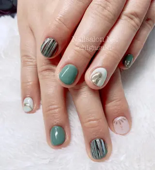 ネイル Nailsalon Ｒ《喜多見3分》のネイルデザイン
