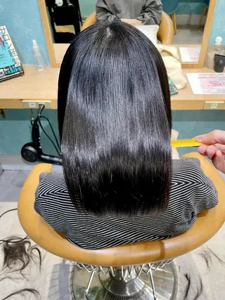 ミディアム 縮毛矯正 髪質改善 韓国風レイヤー 吉田のヘアスタイル