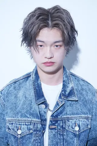 ミディアム fan.ray⚽️ 髙橋翔一のヘアスタイル